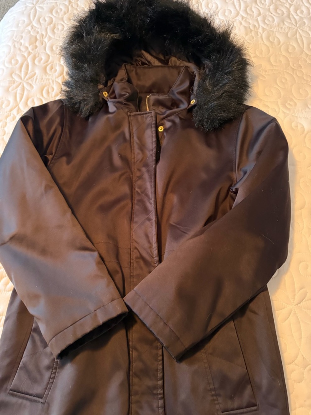 Isaac Mizrahi  Black Hooded Puffer Coat with Faux-Fur Trim